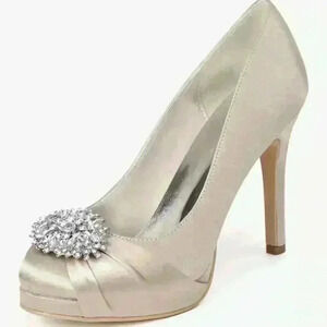 Elegant Park Heels 7